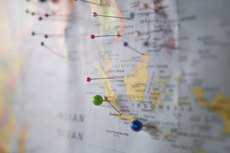Unconventional Ways to Use Online Travel Agencies for Unique Adventures